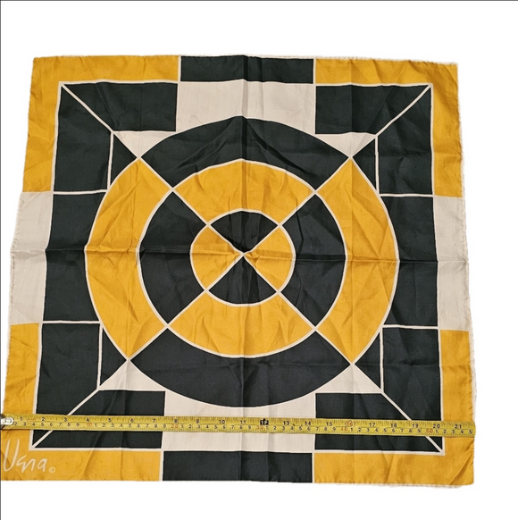 vera neumann Accessories - Vera Neumann Scarf